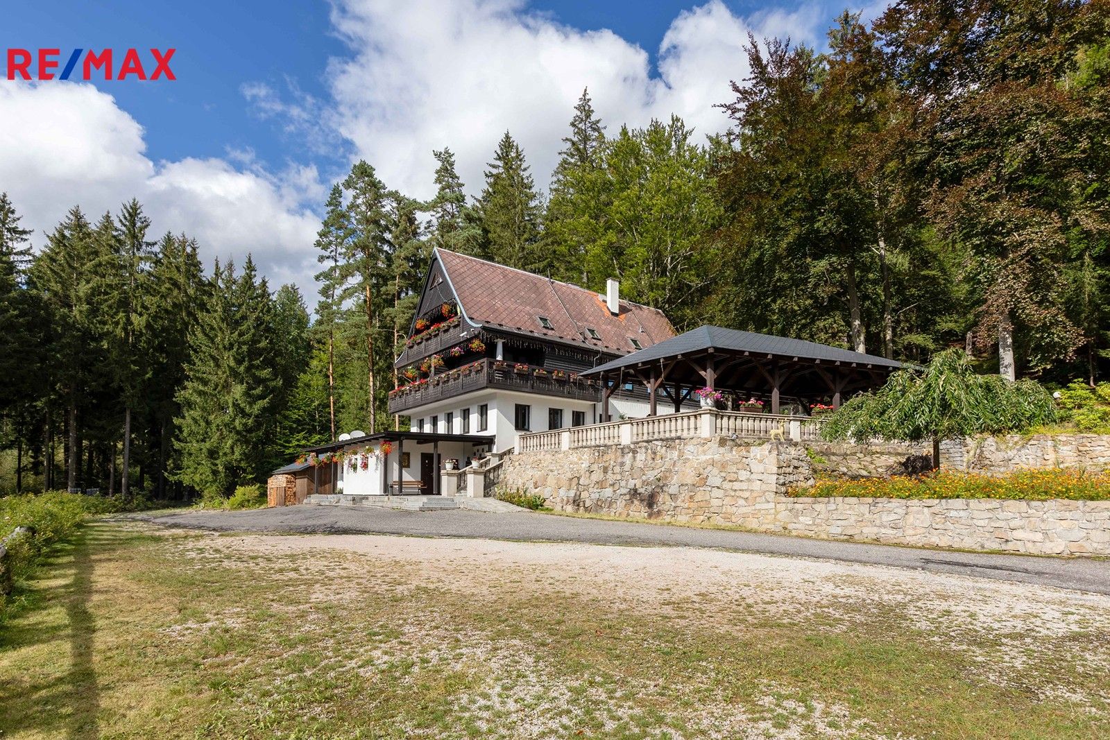 Rodinné domy, Hrušková, Sokolov, 842 m²