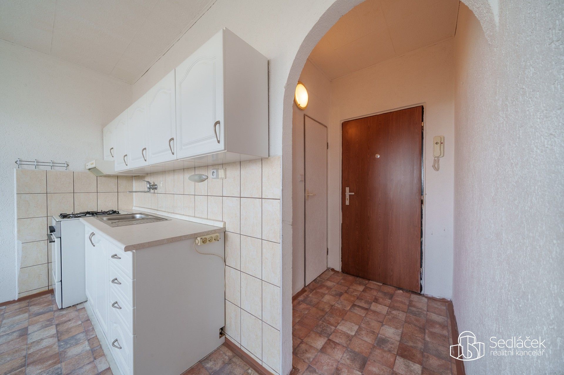 Byt 1+1 · 39 m² · Slavíčkova, Sokolov - 3