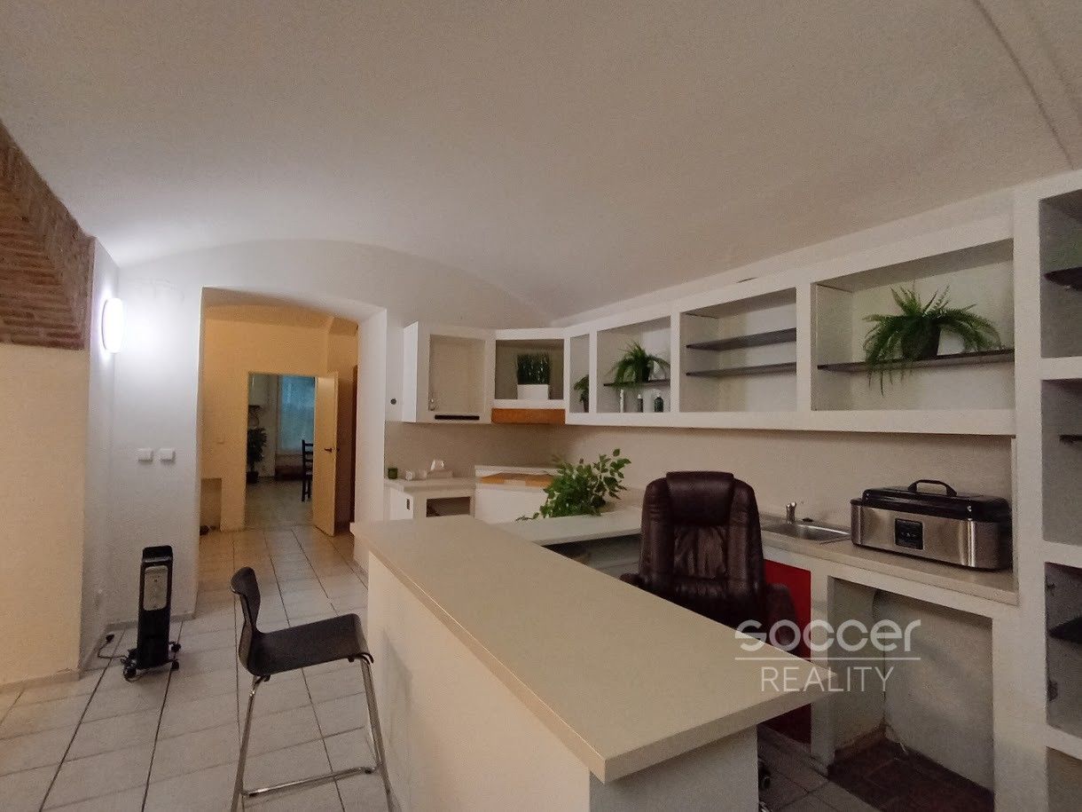 Pronájem byt 2+kk - Jirečkova, Praha, 60 m²