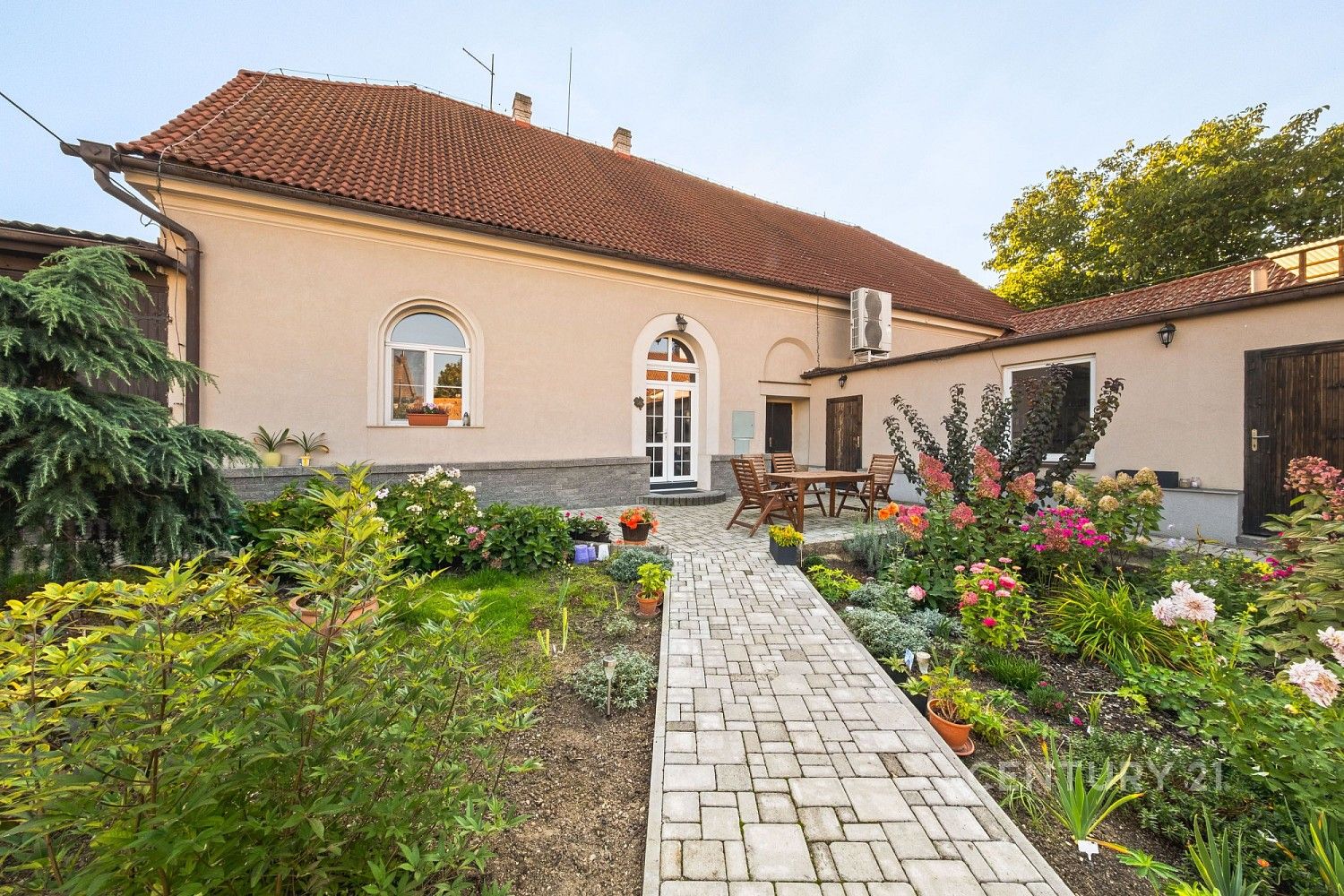 Rodinný dům · 453 m² · Pejšova, Zlonice, okres Kladno - 3