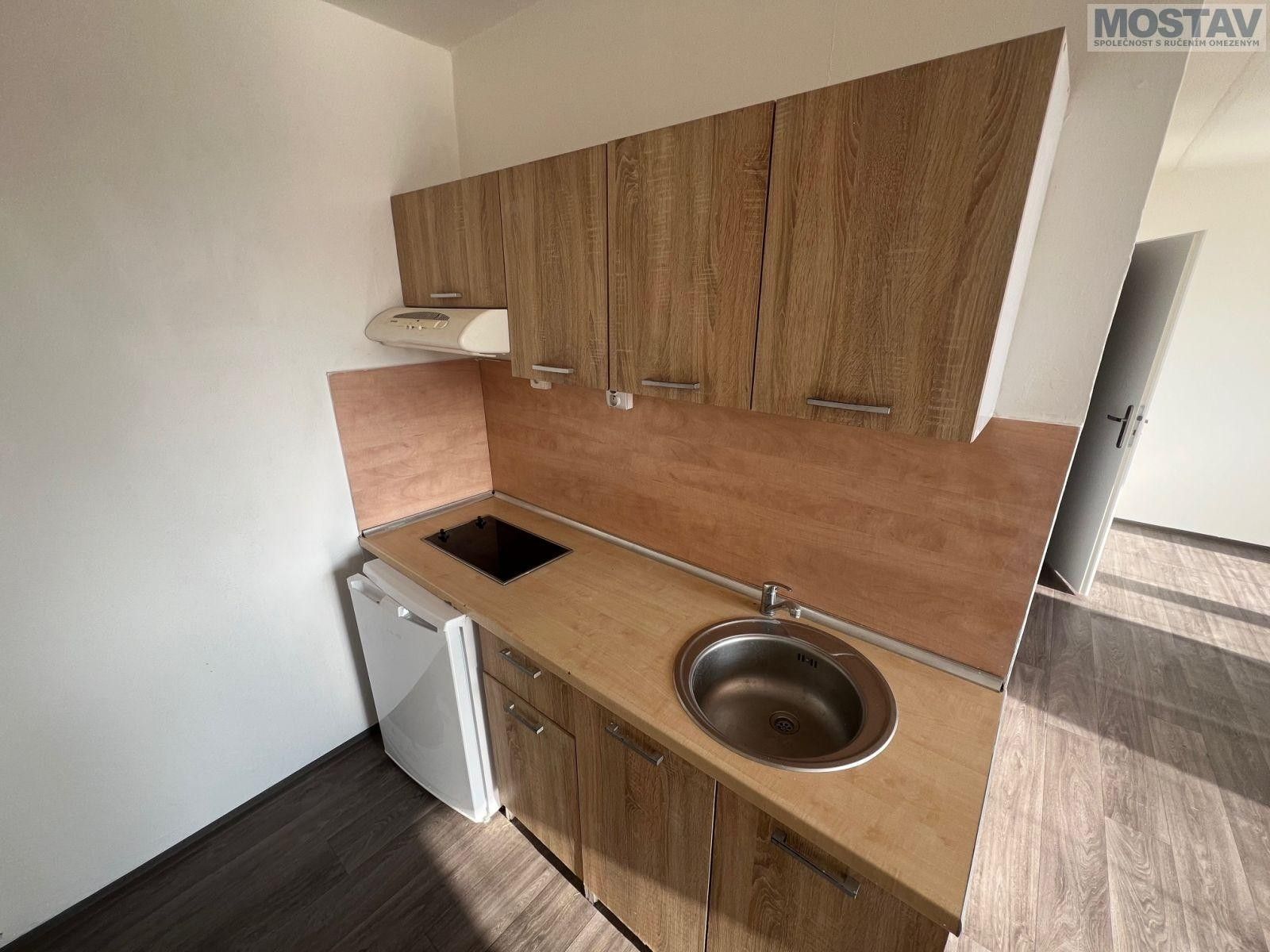 Prodej byt 1+kk - Komořanská, Most, 33 m²