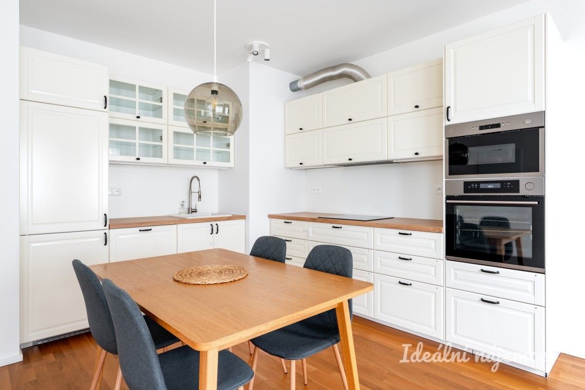 3+kk, Praha 9, Praha, 75 m² - 1