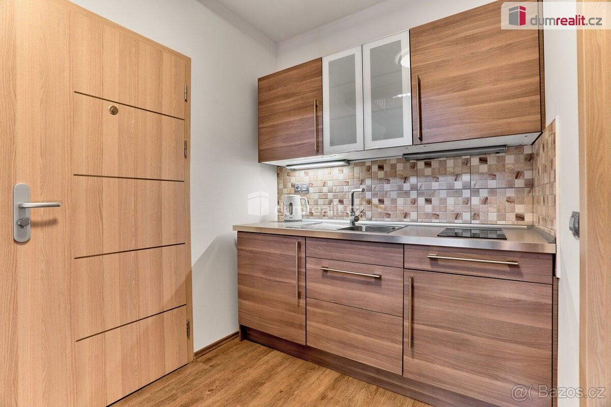 Byt · Ostrov nad Ohří, 363 01 - 3