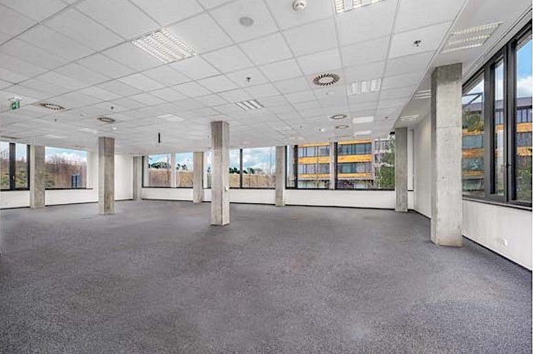 Pronájem kancelář - Ořech, 1 000 m² - 5