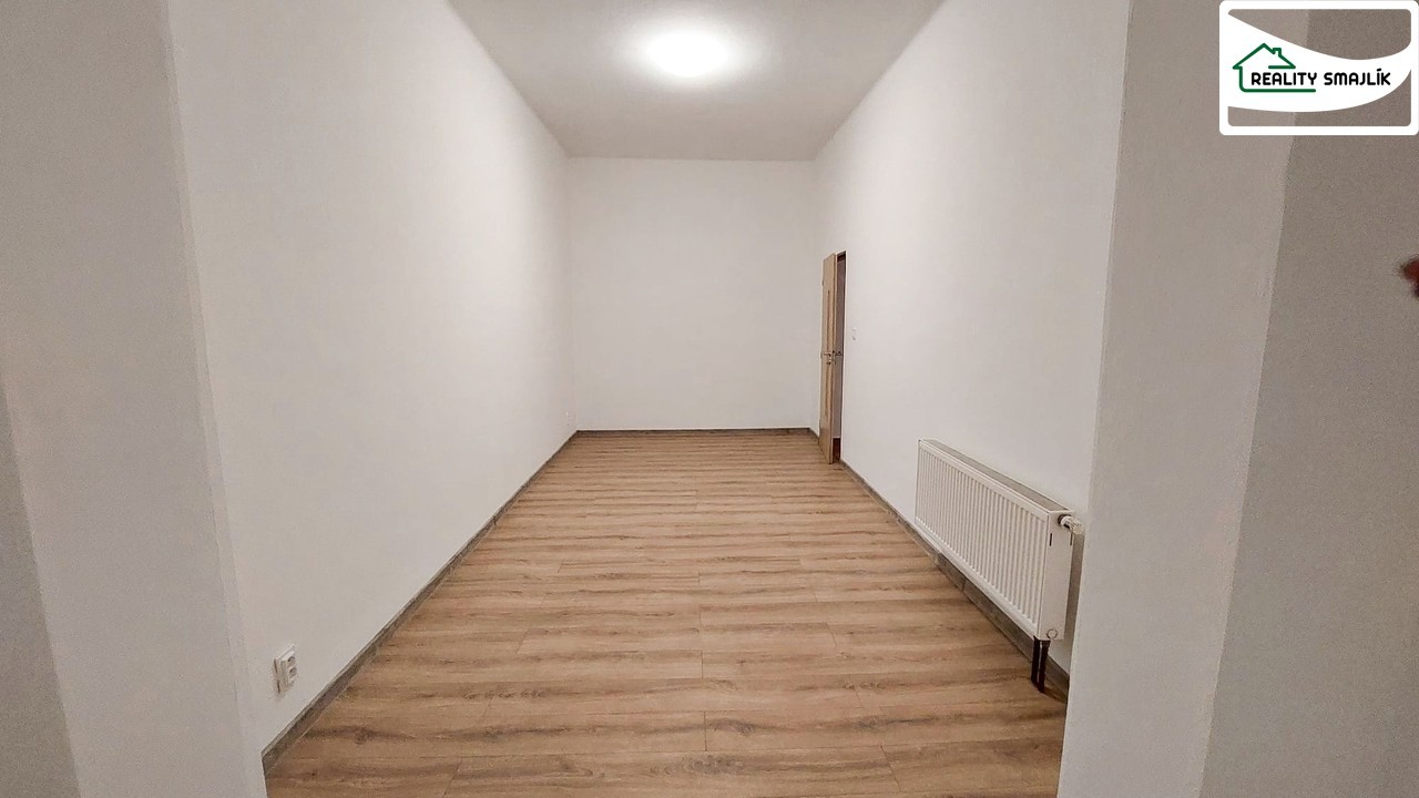 Pronájem byt 2+1 - 26. dubna 899, Cheb, 80 m² - 5