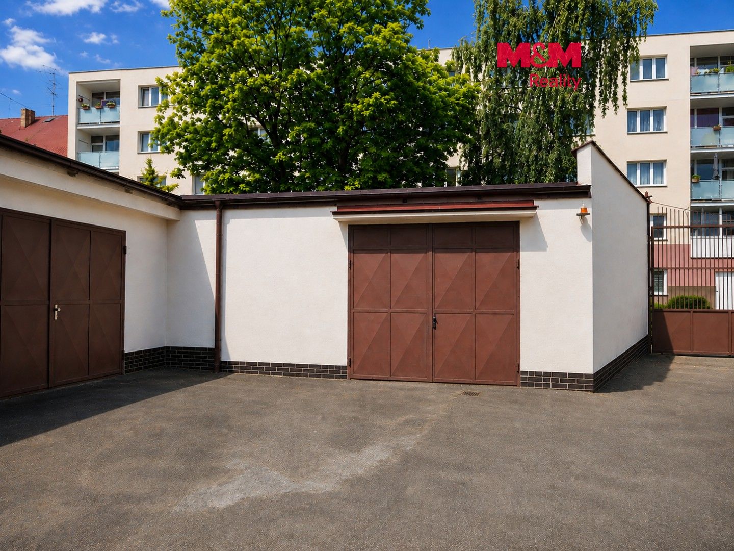 Garáže, Vršovců, Chomutov, 120 m² - 1