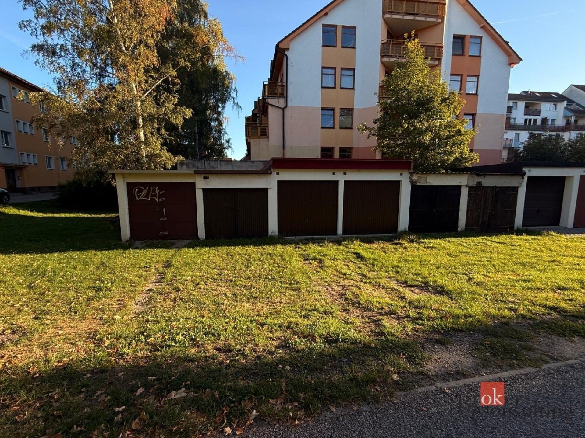 Garáže, Nerudova, České Budějovice 3, 14 m² - 1