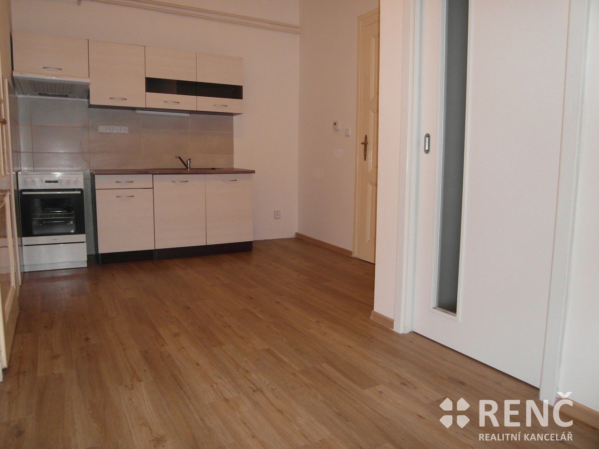 2+kk, Kounicova, Brno, 33 m²