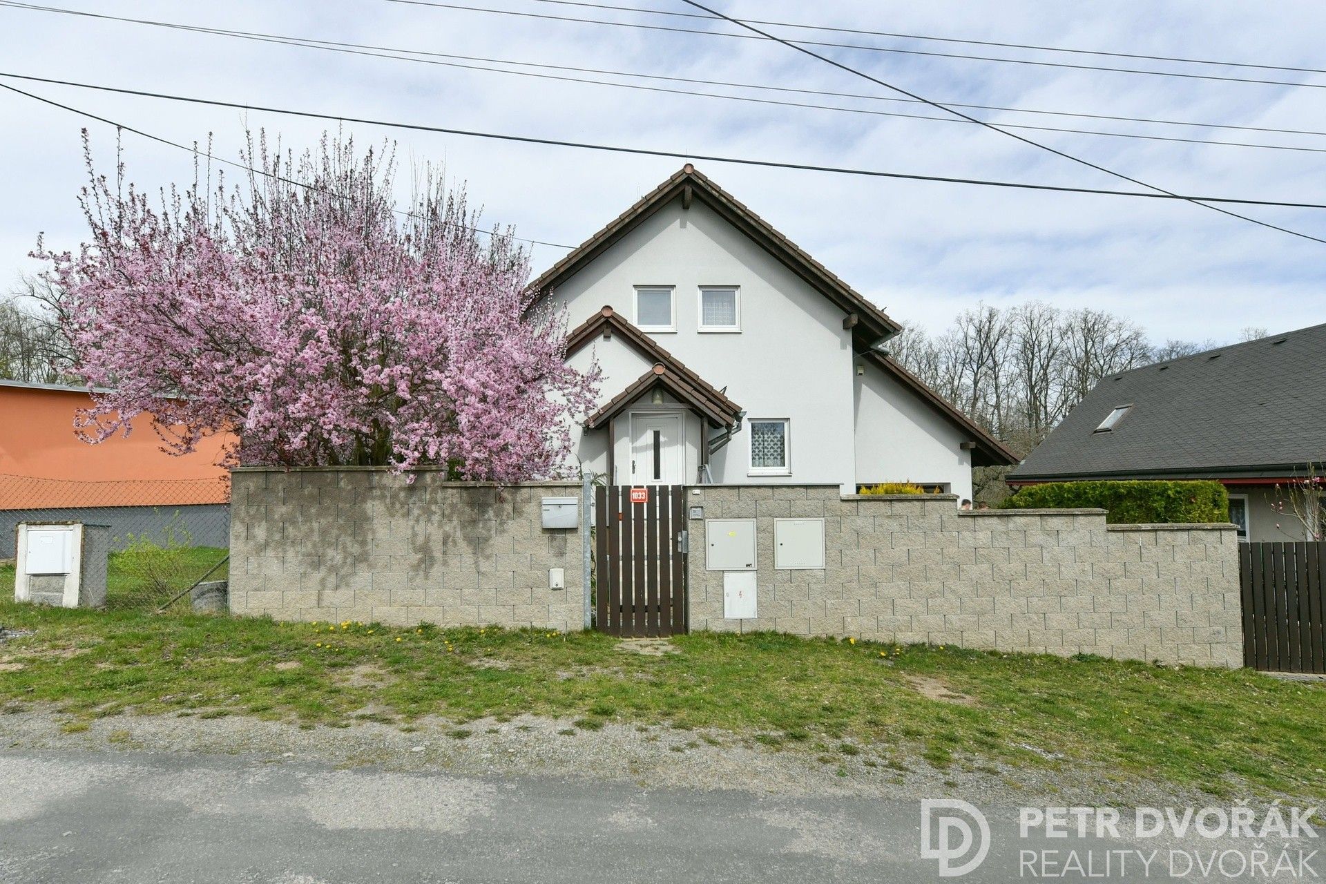 Prodej dům - Kaštanová, Kamenice, 226 m²