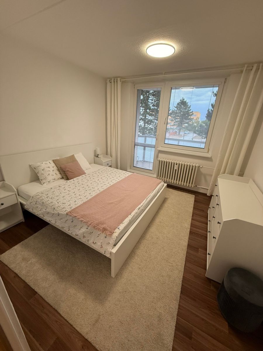 4+1, Myslbekova, Třebíč - Třebíč, Kraj Vysočina, 74 m² - 2