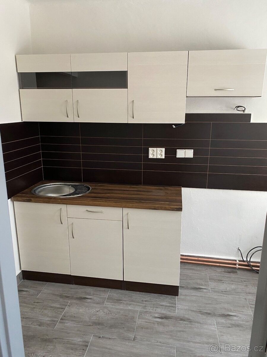 Byty, Ryžoviště, 793 56