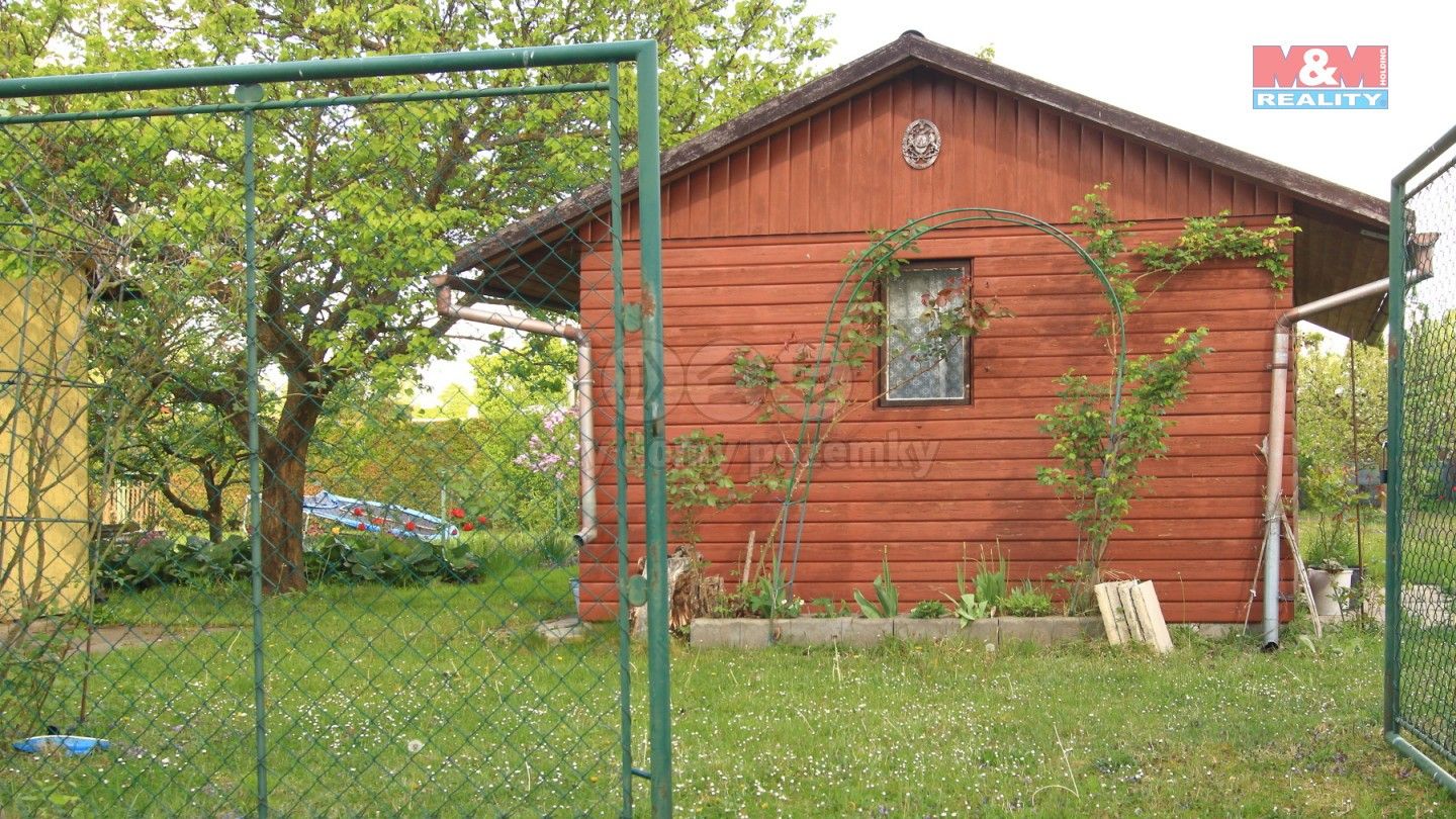 Prodej zahrada - Čelákovice, 390 m²