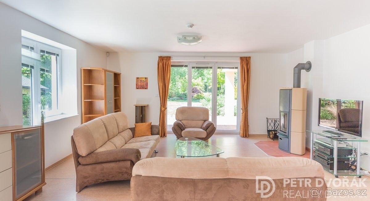 Pronájem rodinný dům - Mníšek pod Brdy, 252 10