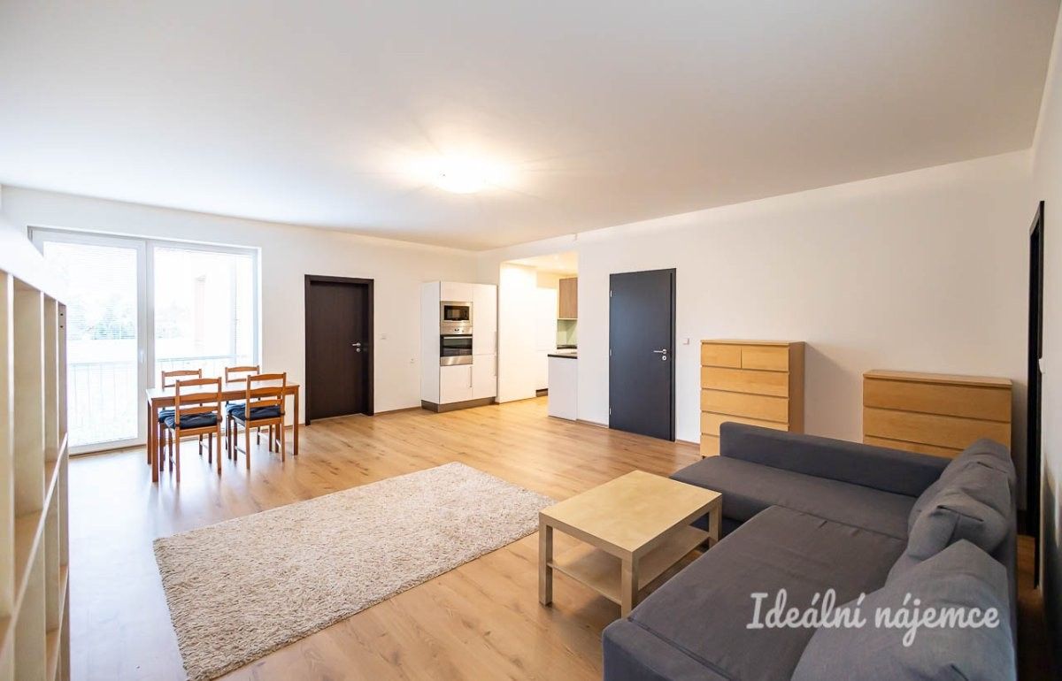 3+kk, Formanská, Praha, 92 m²