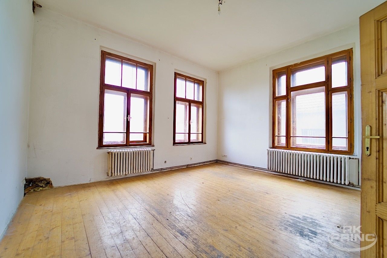 Rodinné domy, Hlavní, Hrobce, 657 m²