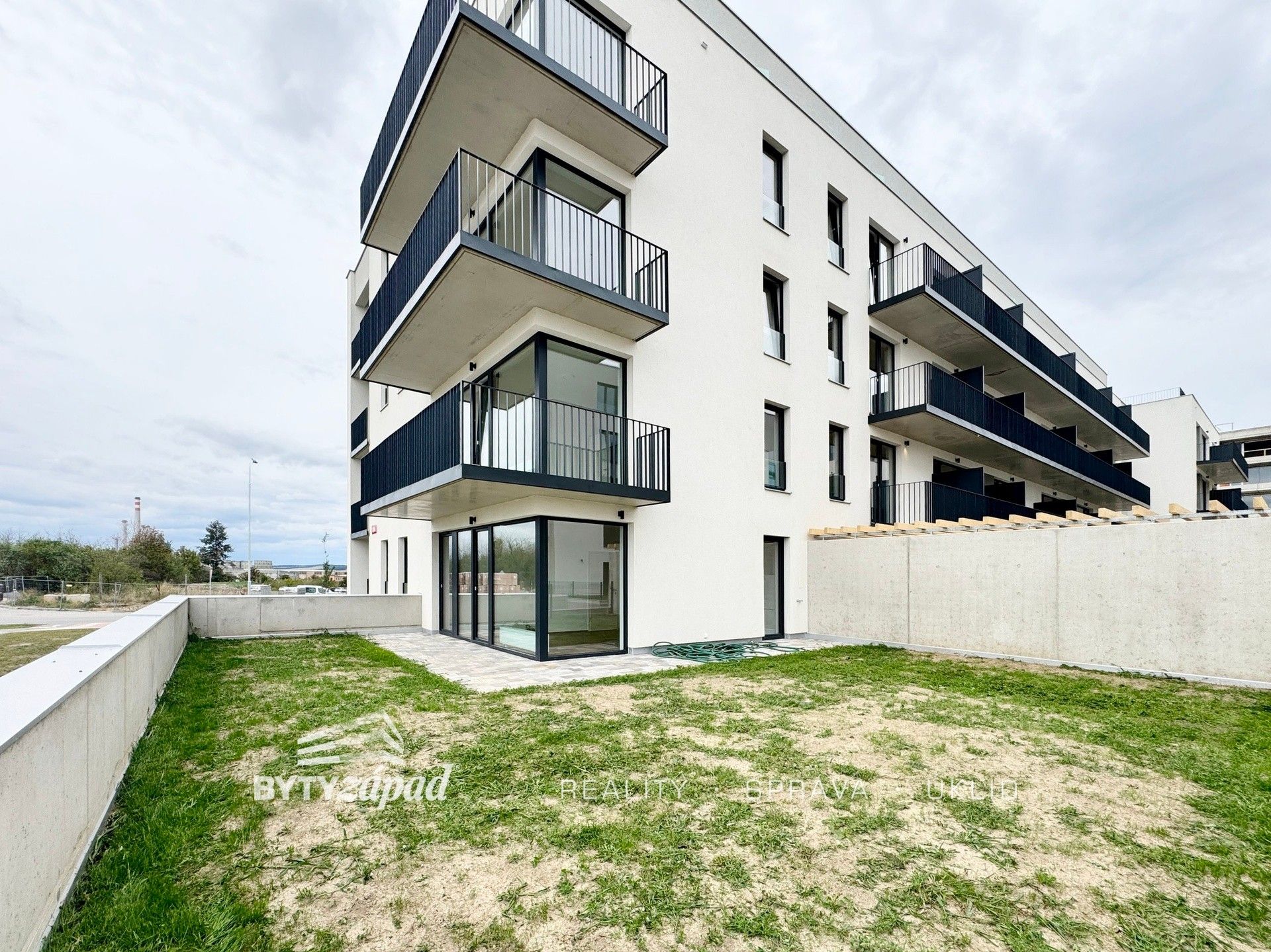 2+kk, Železná, Plzeň Jižní Předměstí, 55 m² - 1