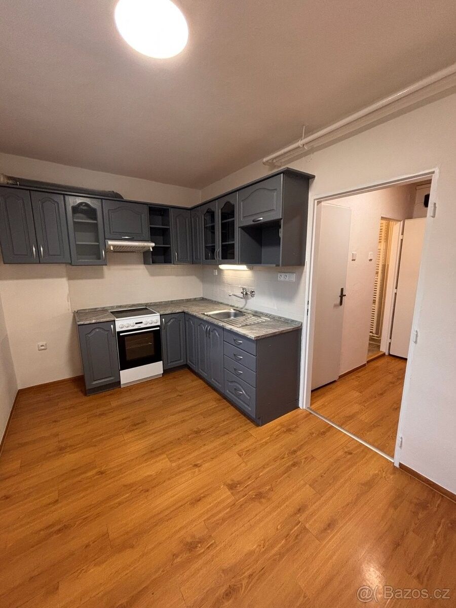 Byty, Libchavy, 561 16