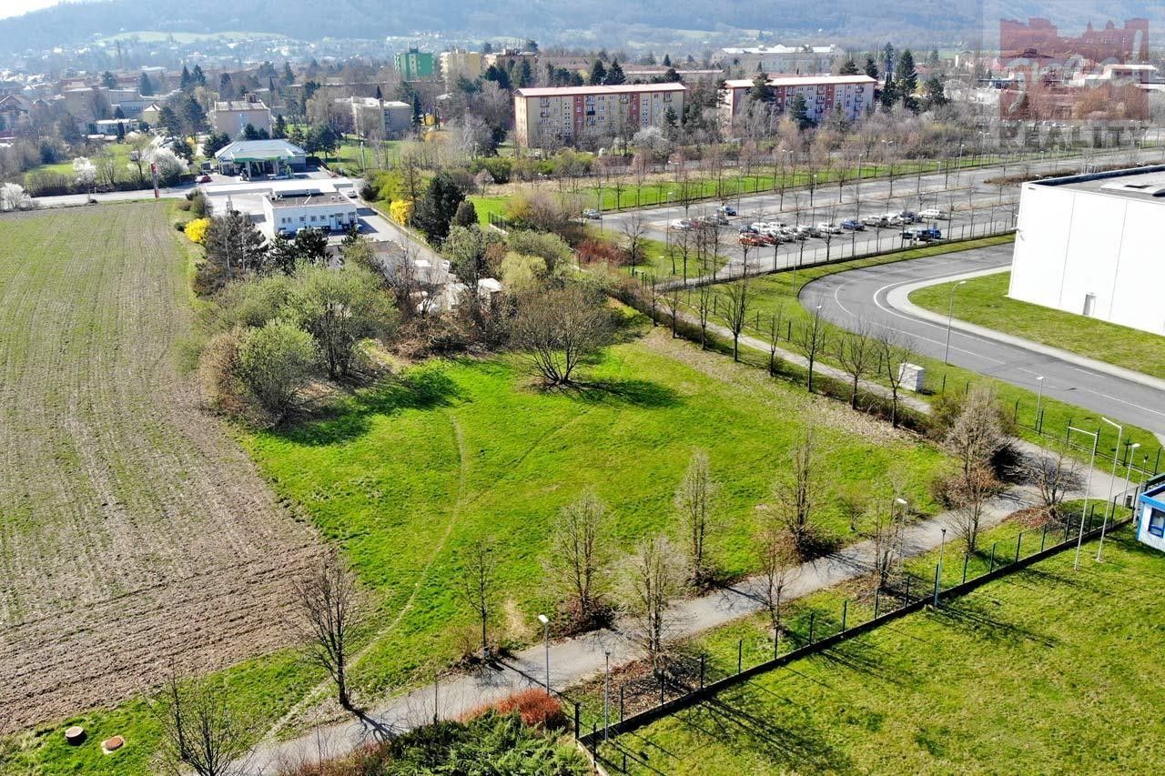 Prodej komerční pozemek - Hranice I-Město, Hranice, 1 975 m²