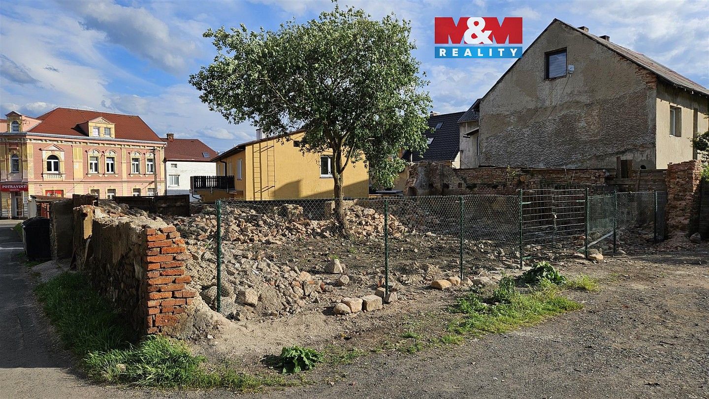 Pozemek pro bydlení, 248 m²