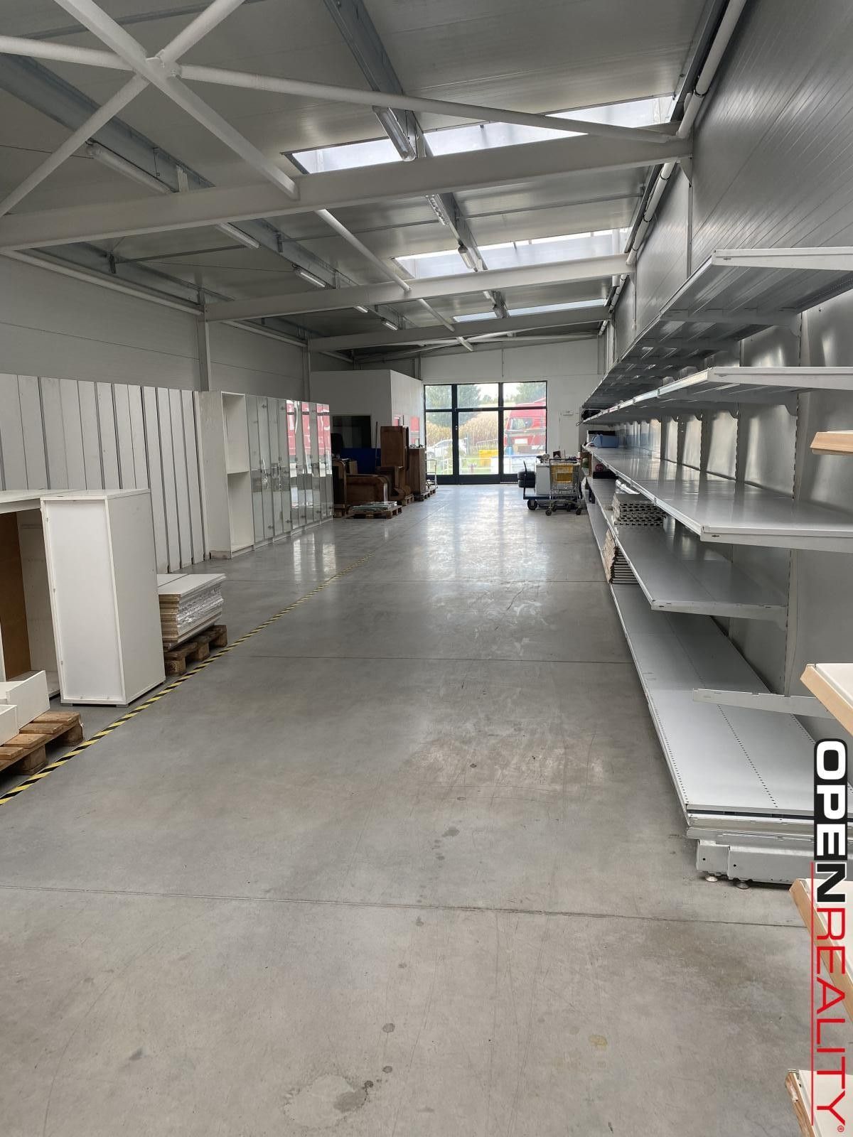 Pronájem sklad - Evropská, Modřice, 277 m²