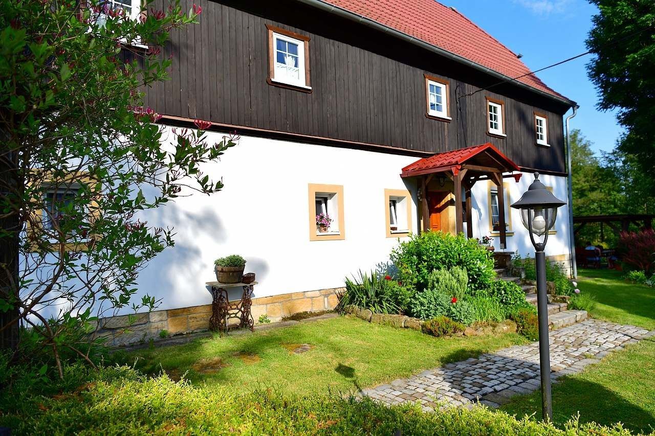 Chaty, Česká Kamenice, Ústecký kraj - 1