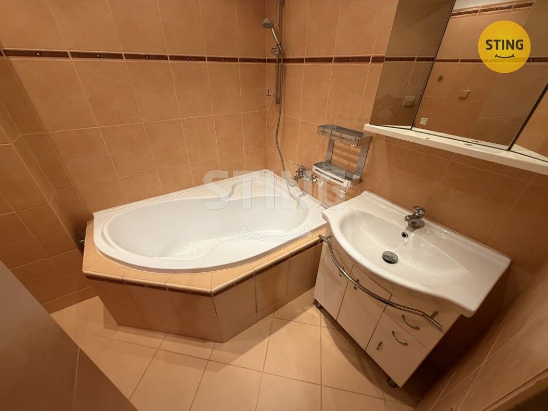 Pronájem byt 3+1 - Lumírova, Ostrava, 66 m²