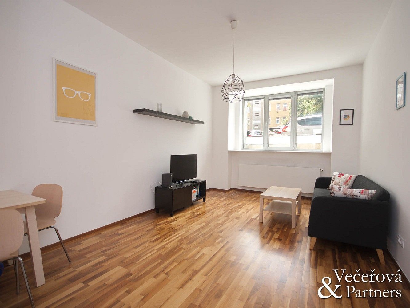 Pronájem byt 2+kk - Nikoly Tesly, Praha 6 - Dejvice, 56 m² - 2