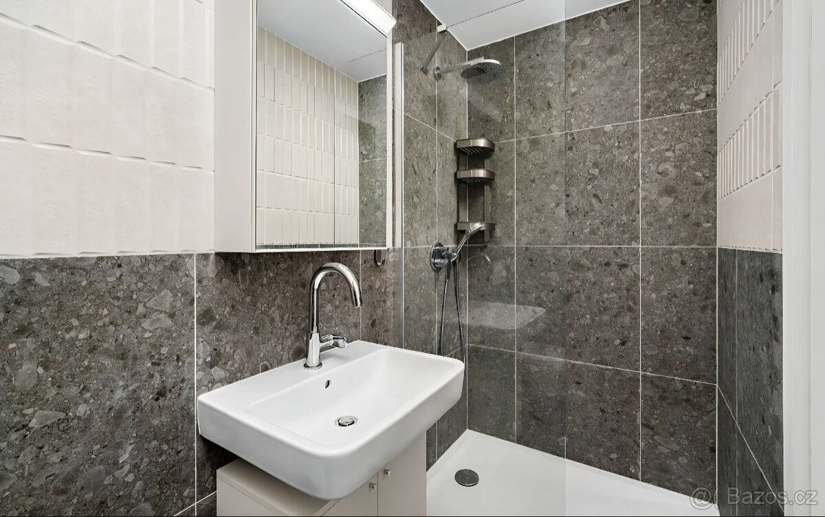 Pronájem byt - Mělník, 276 01