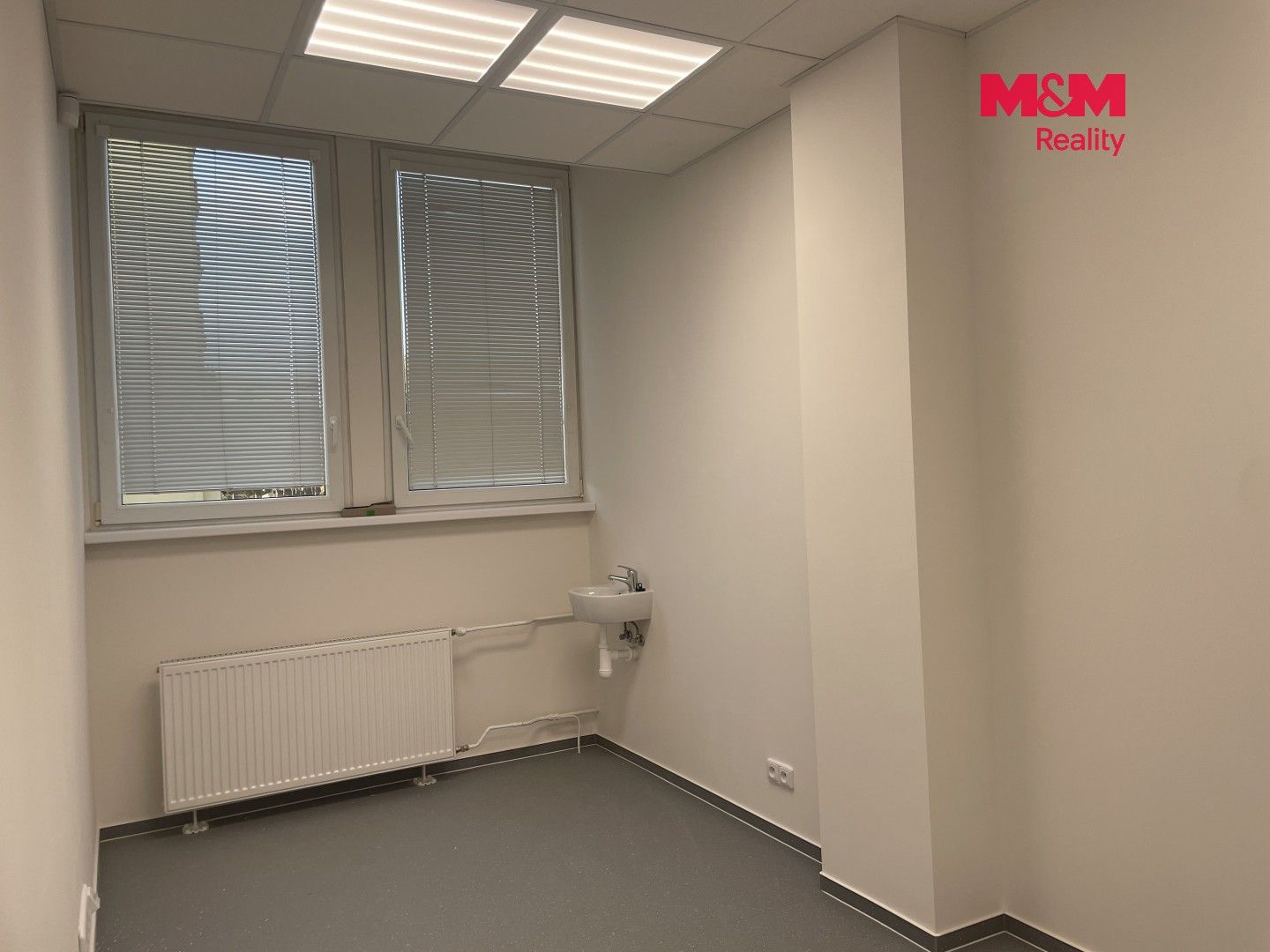 Obchodní prostory · 48 m² · Topolová, Most - 3
