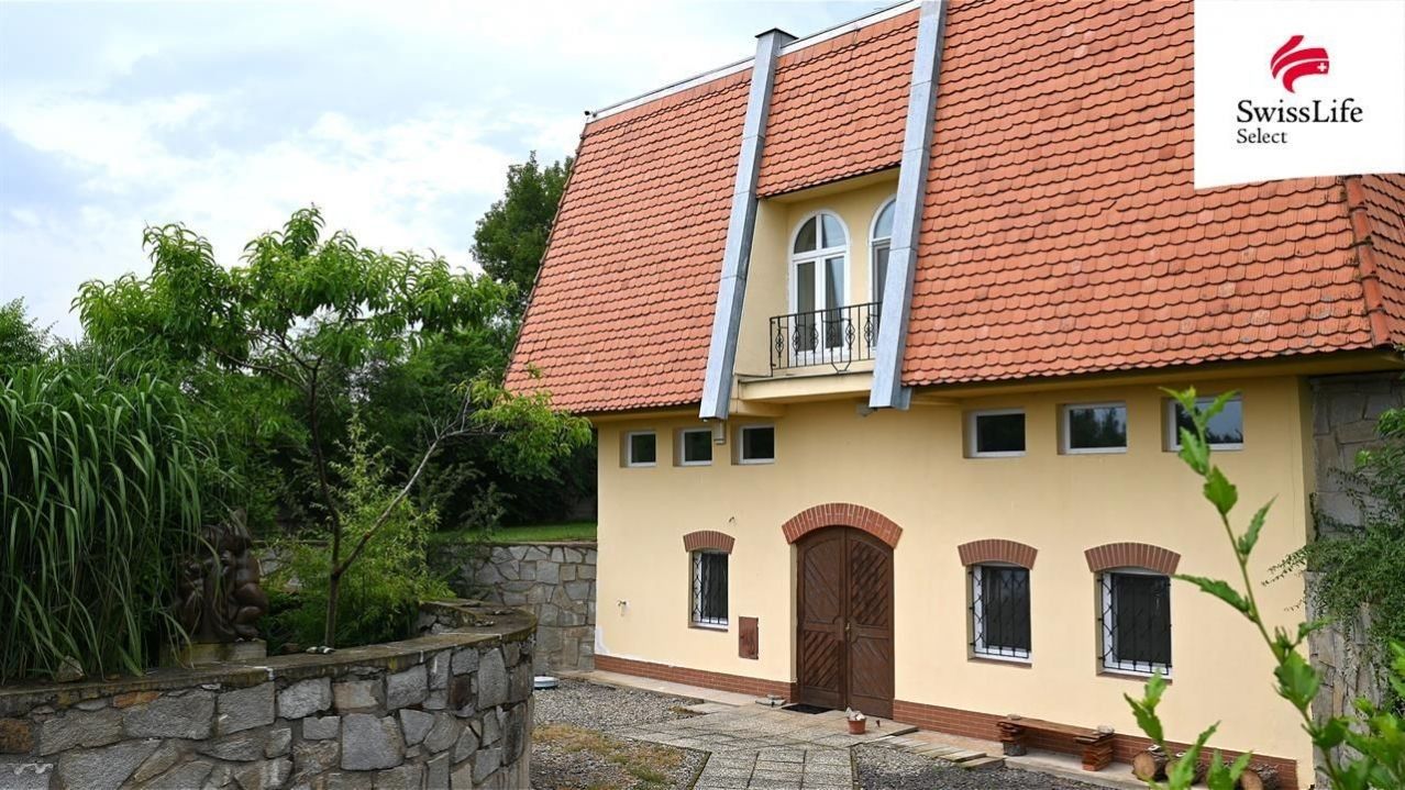 Ubytovací zařízení, Jiřice u Miroslavi, 662 m²