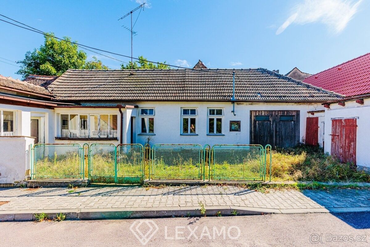 Rodinné domy, Tulešice, 671 73