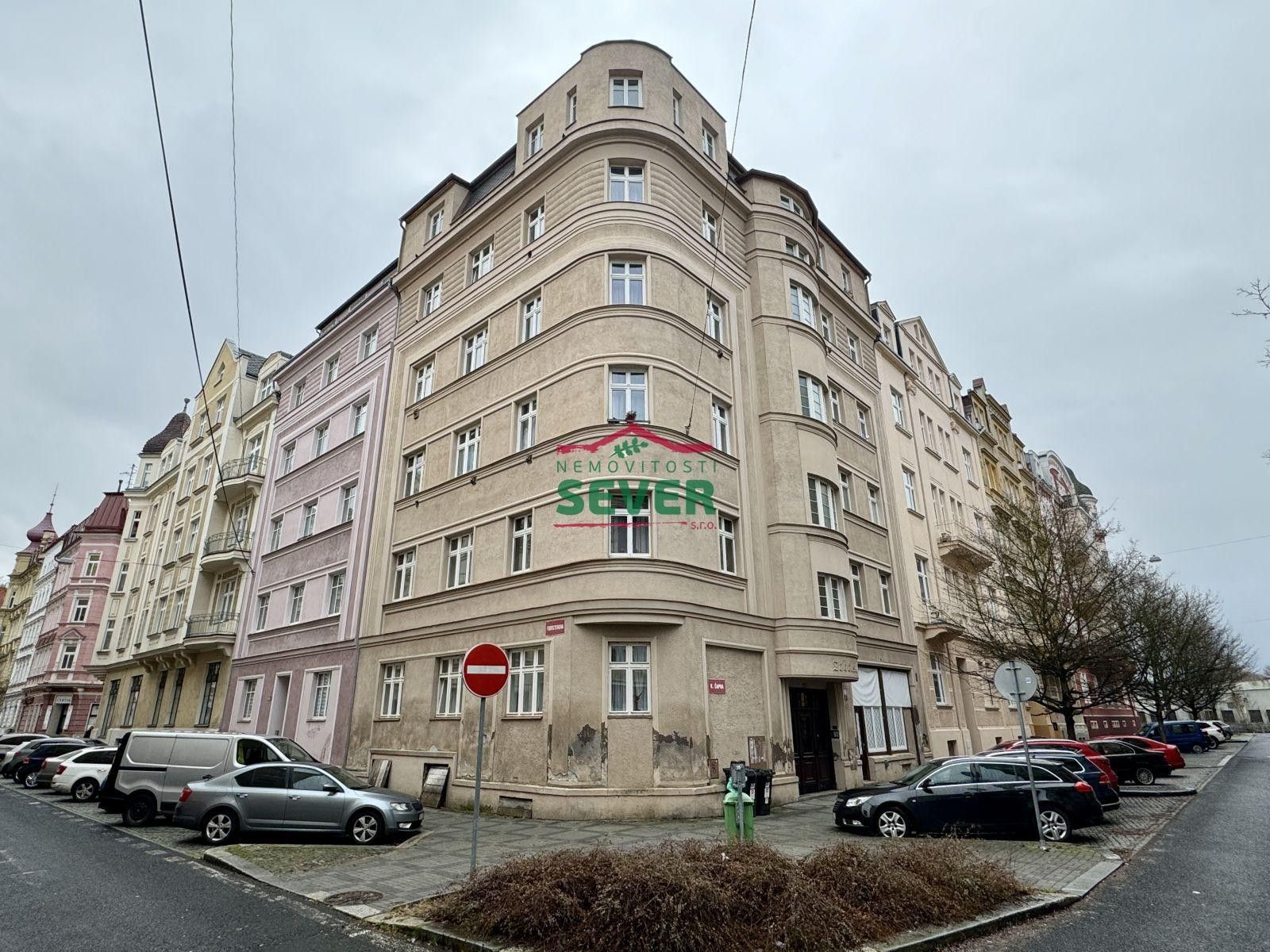 Prodej byt 1+1 - K. Čapka, Karlovy Vary, 43 m²
