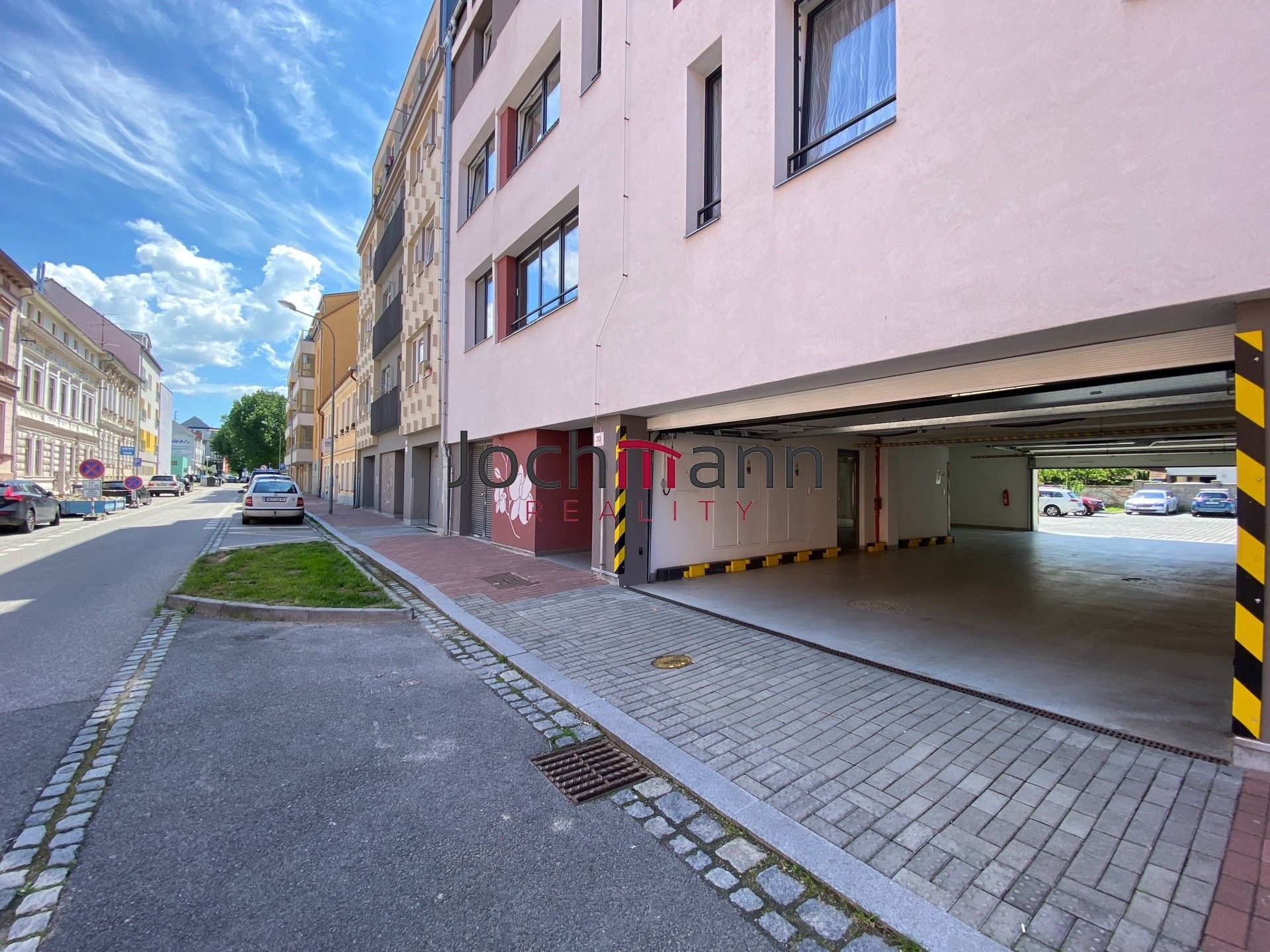 Ostatní, B. Smetany, České Budějovice, 16 m²