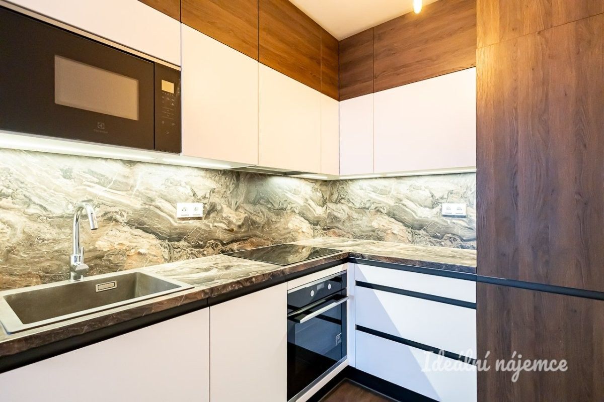 Pronájem byt 2+kk - Nad přehradou, Praha, 43 m² - 5