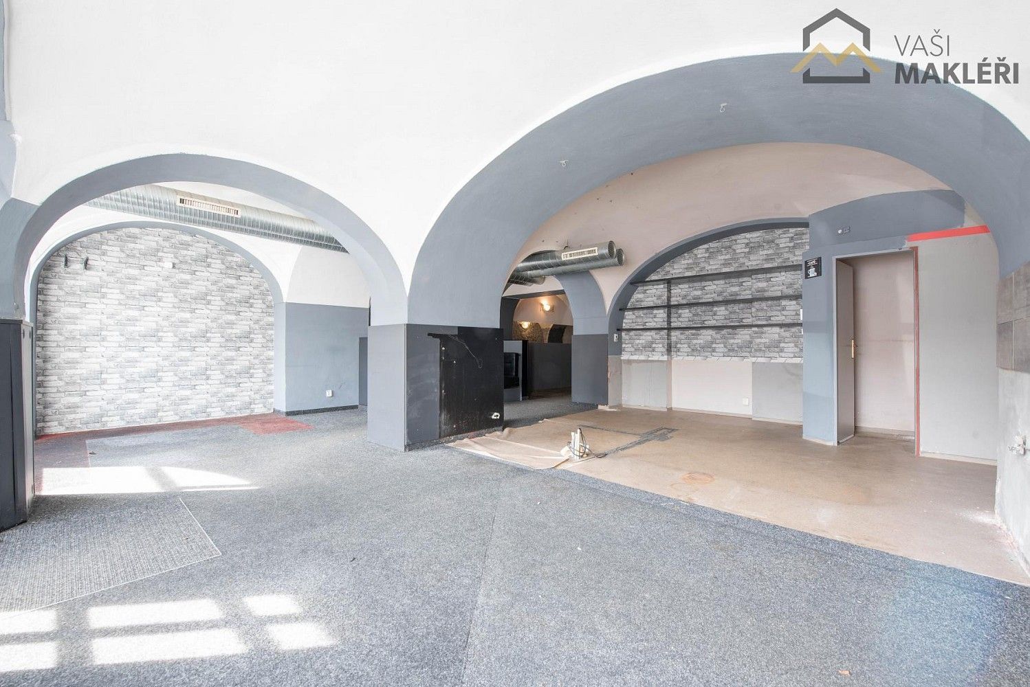 Rodinný dům · 525 m² · Husovo náměstí, Ledeč nad Sázavou, okres Havlíčkův Brod - 3