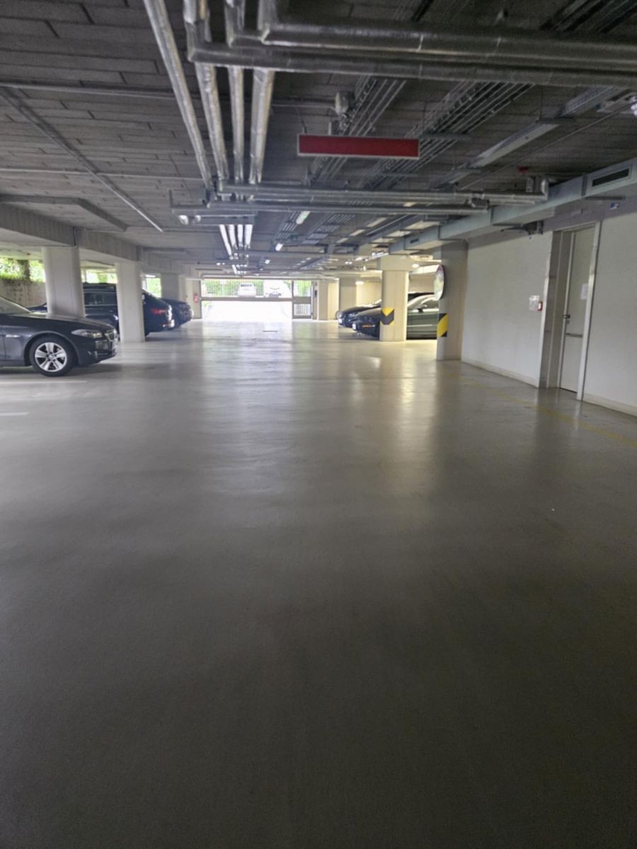 Garáž · 14 m² · Vrátnická, Praha - Modřany - 2