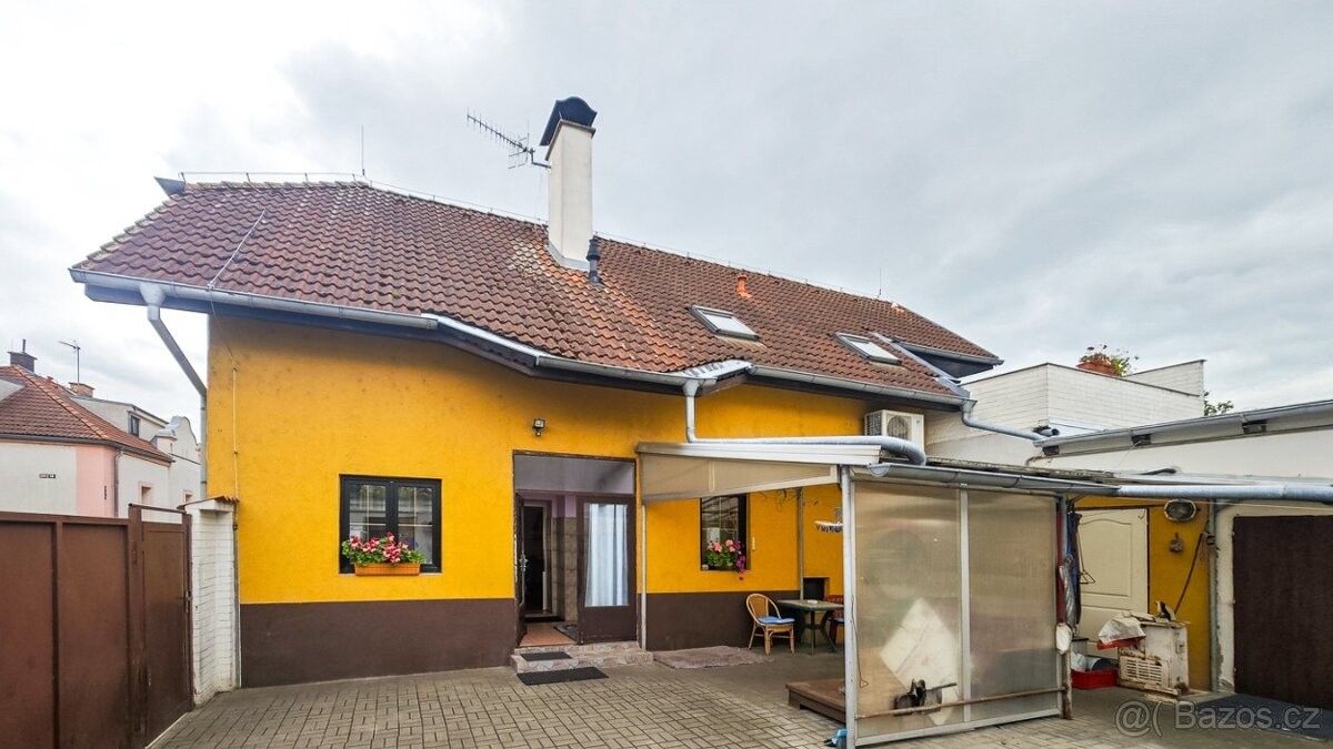 Prodej obchodní prostory - Praha, 143 00