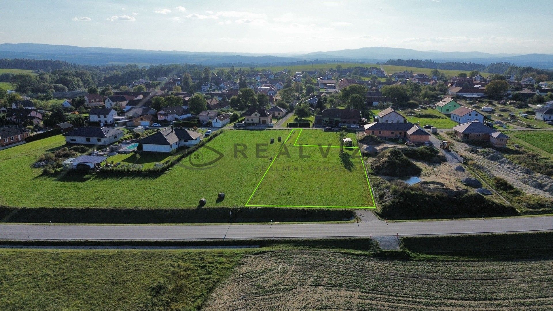Prodej pozemek pro bydlení - Strážkovice - 5