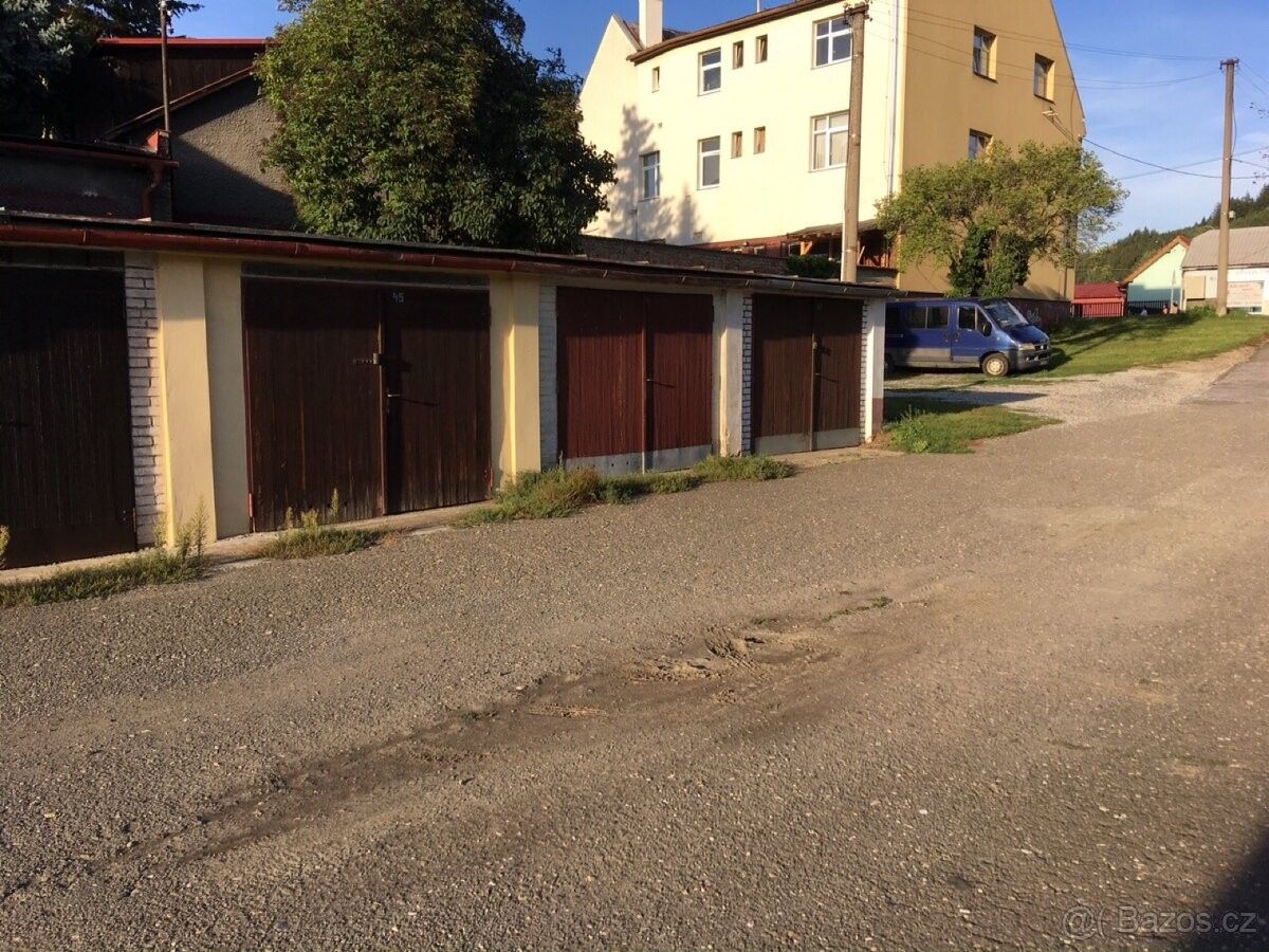 Garáže, Vsetín, 755 01