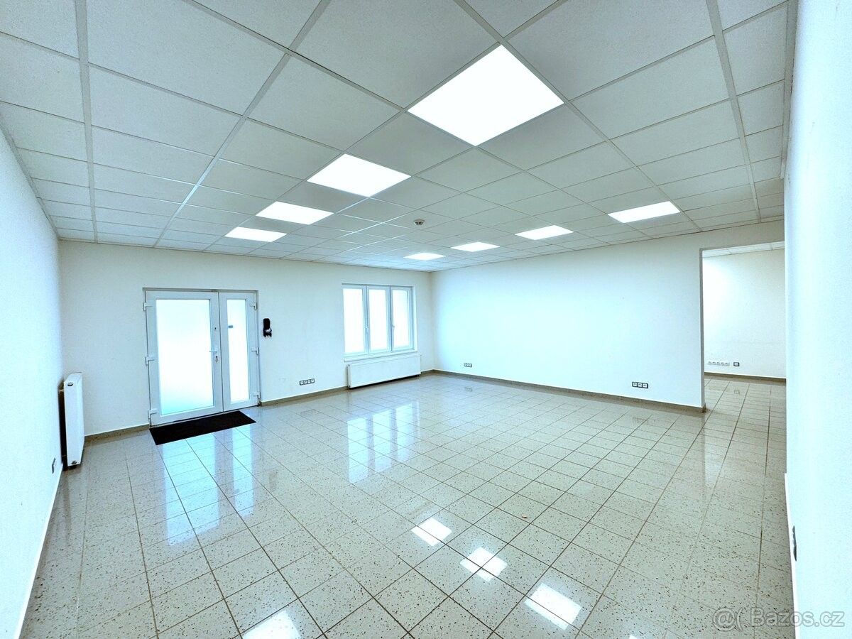 Obchodní prostory, Dobročovice, 250 82