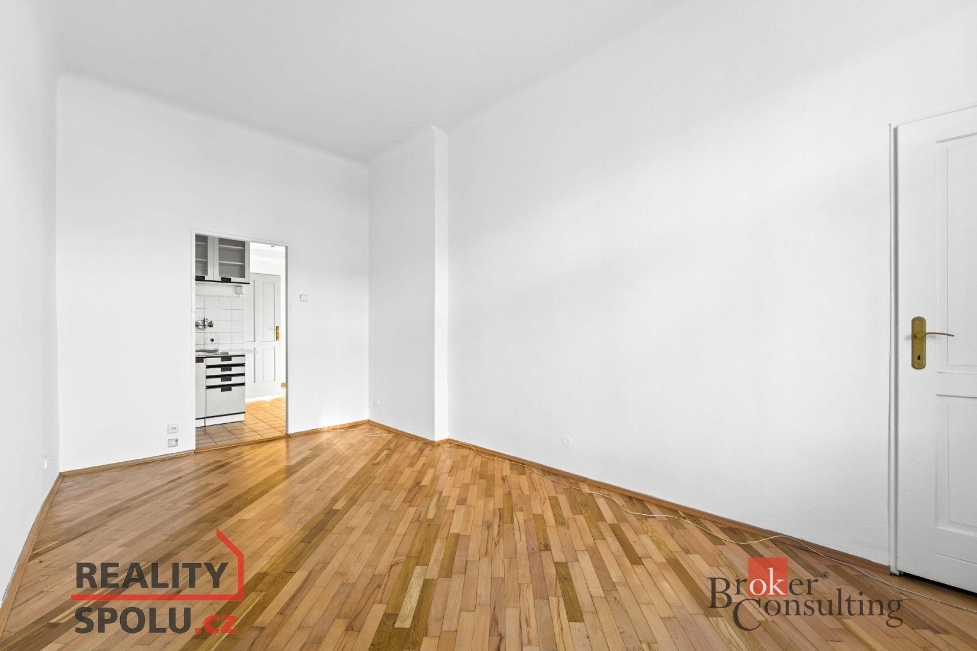 2+kk, Koněvova, Praha, 55 m²