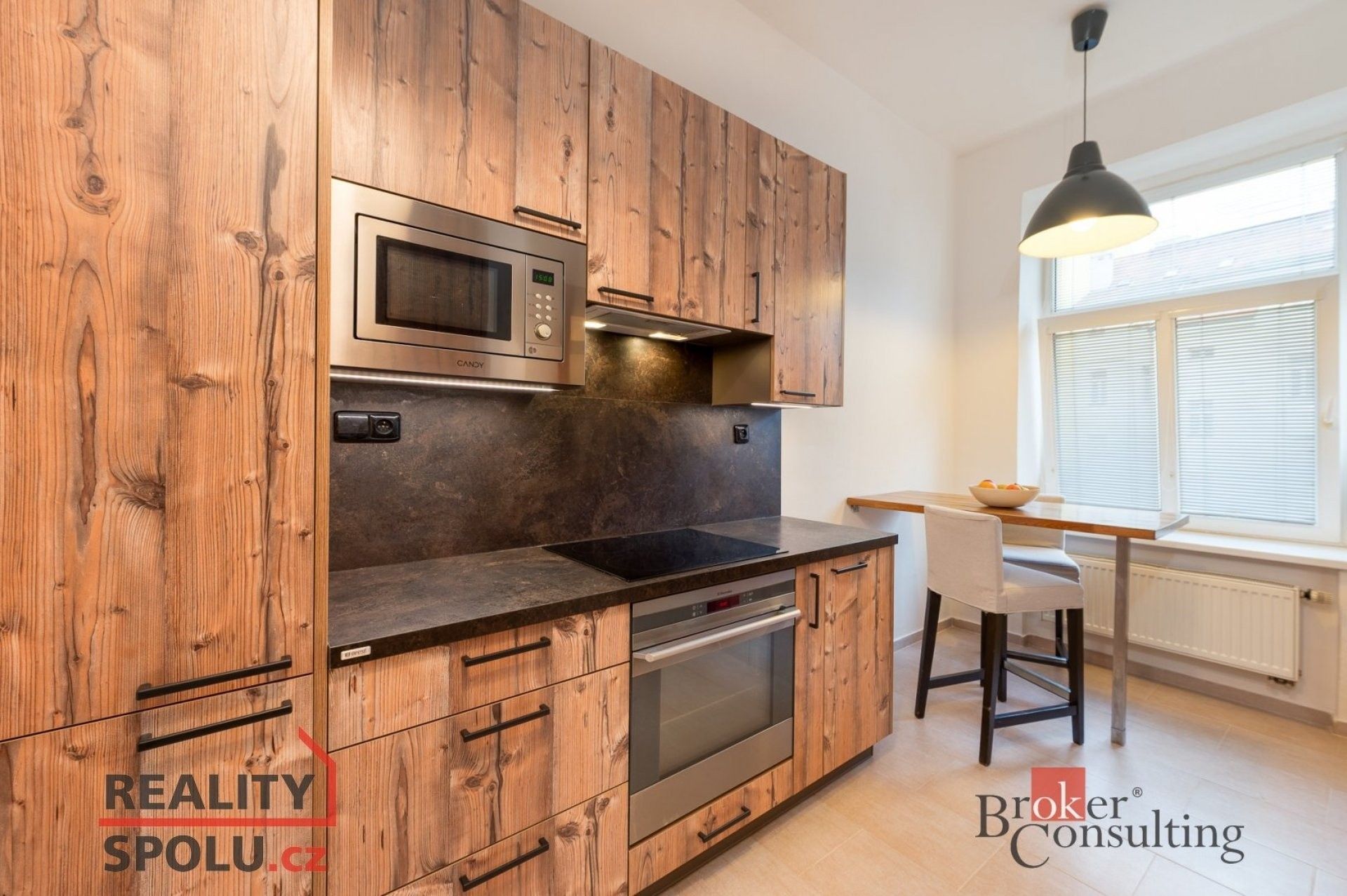 Pronájem byt 2+1 - Rostislavova, Praha, 71 m²