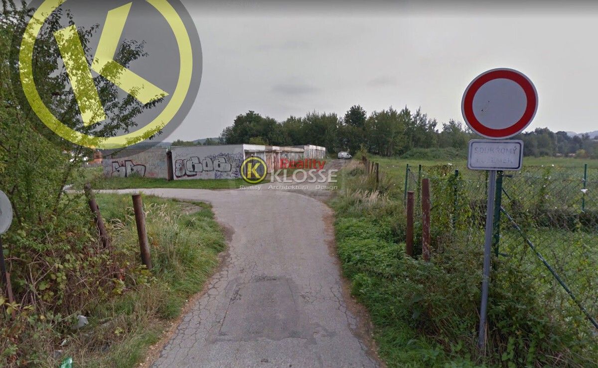 Pronájem garáž - Dobrovodská, České Budějovice, 18 m²