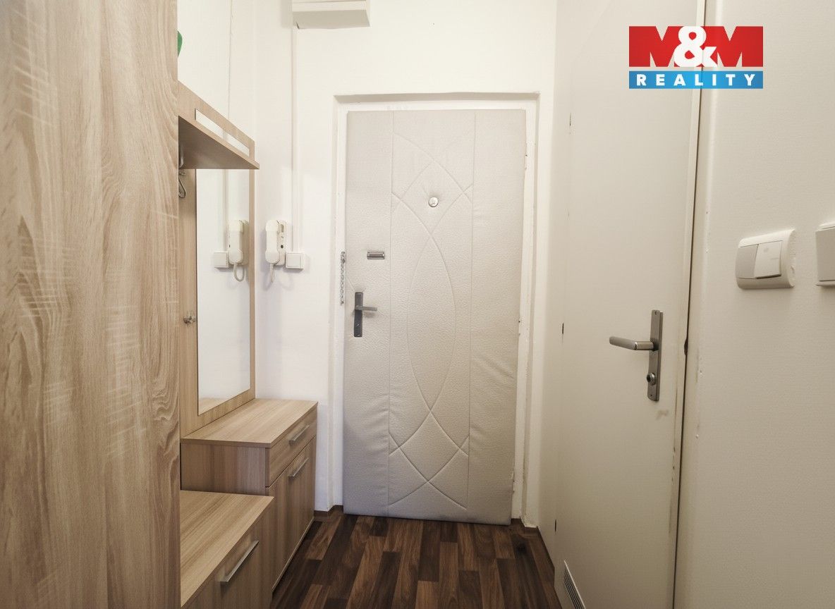 Pronájem byt 1+kk - Čsl. armády, Karviná, 32 m²