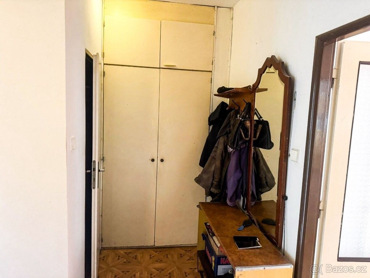 Prodej byt - Holešov, 769 01