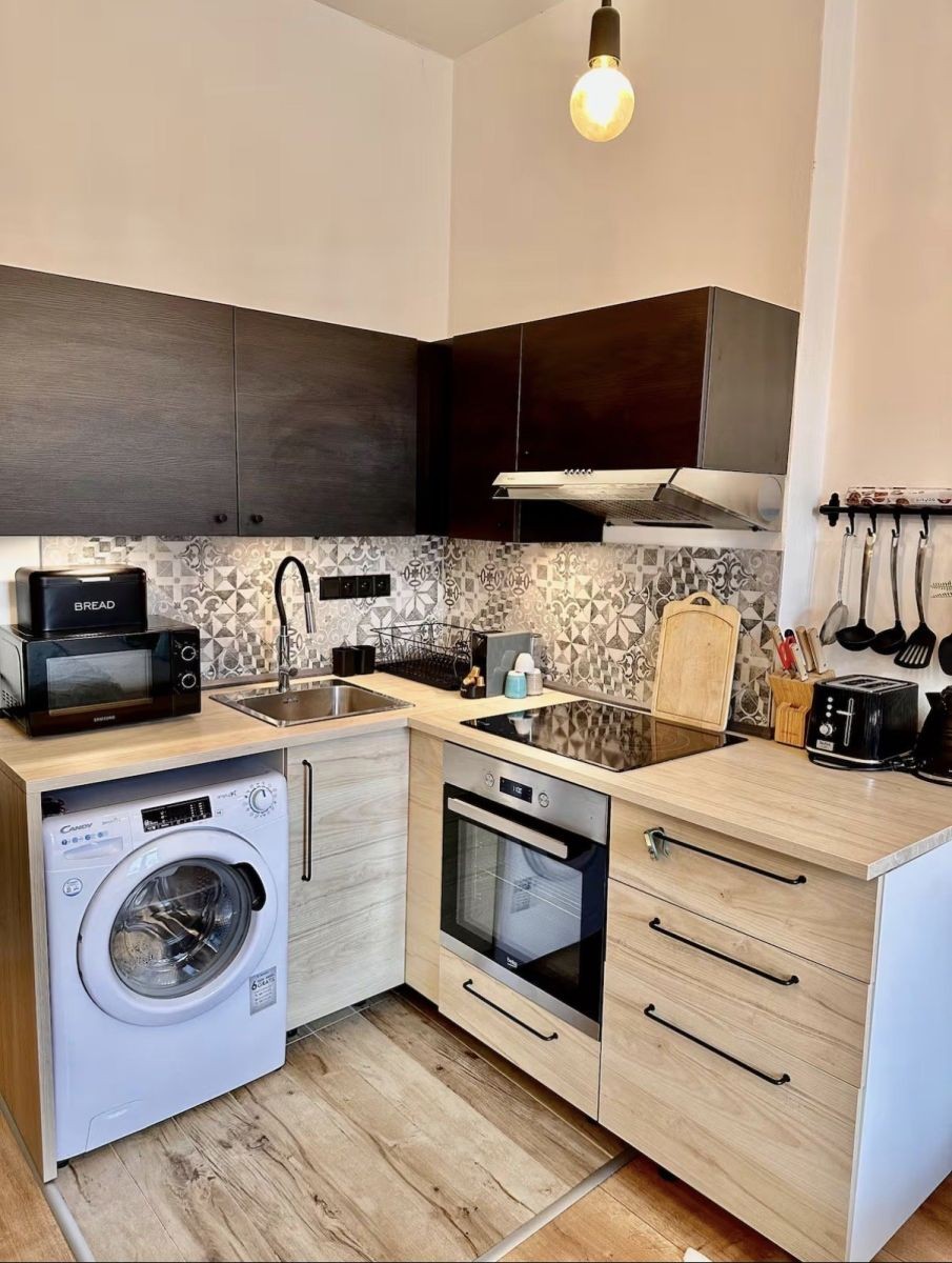 Pronájem byt - Na Maninách, Praha - Holešovice, 26 m² - 5
