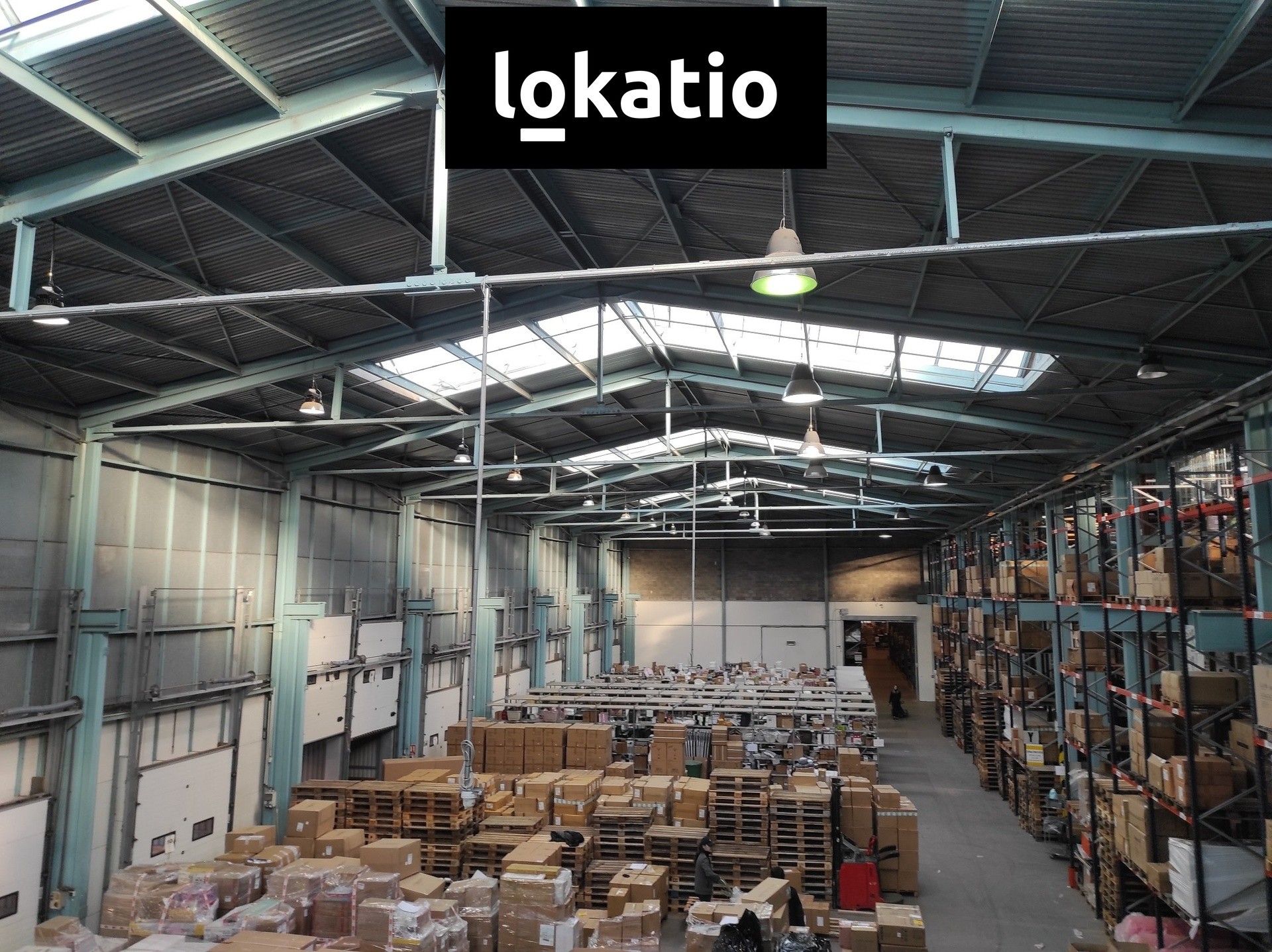 Sklady, Hradec Králové, 3 500 m² - 2