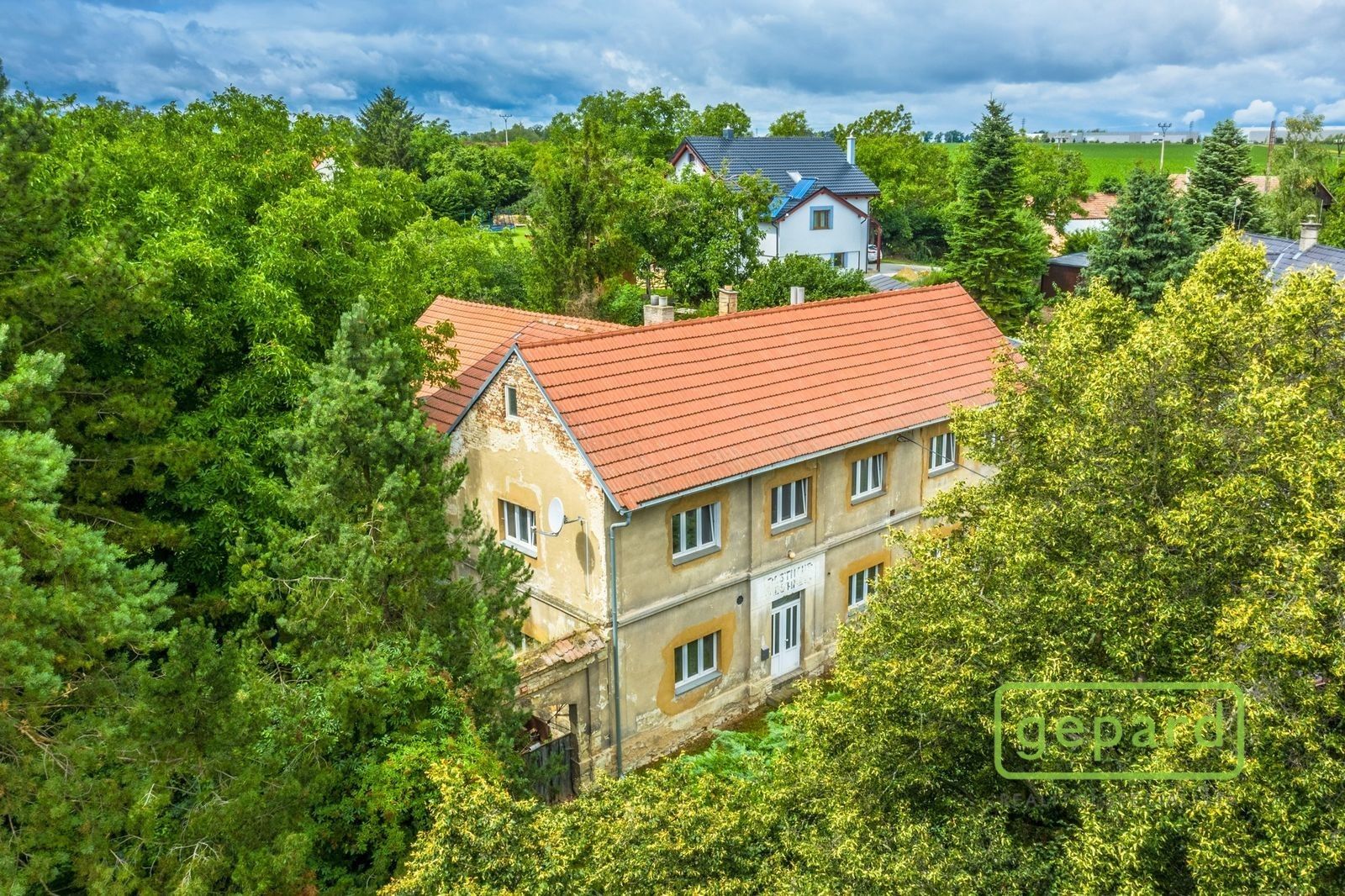Prodej dům - U Kopečku, Tuchoměřice, 690 m²