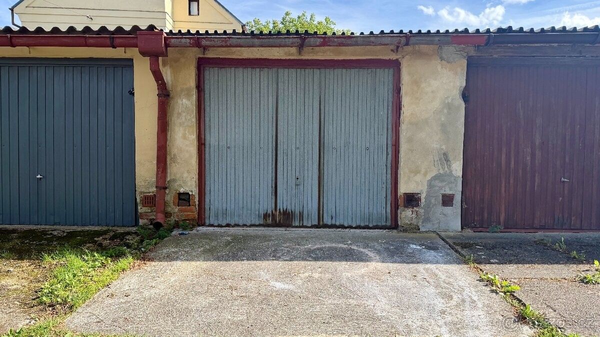 Garáže, Cheb, 350 02 - 2