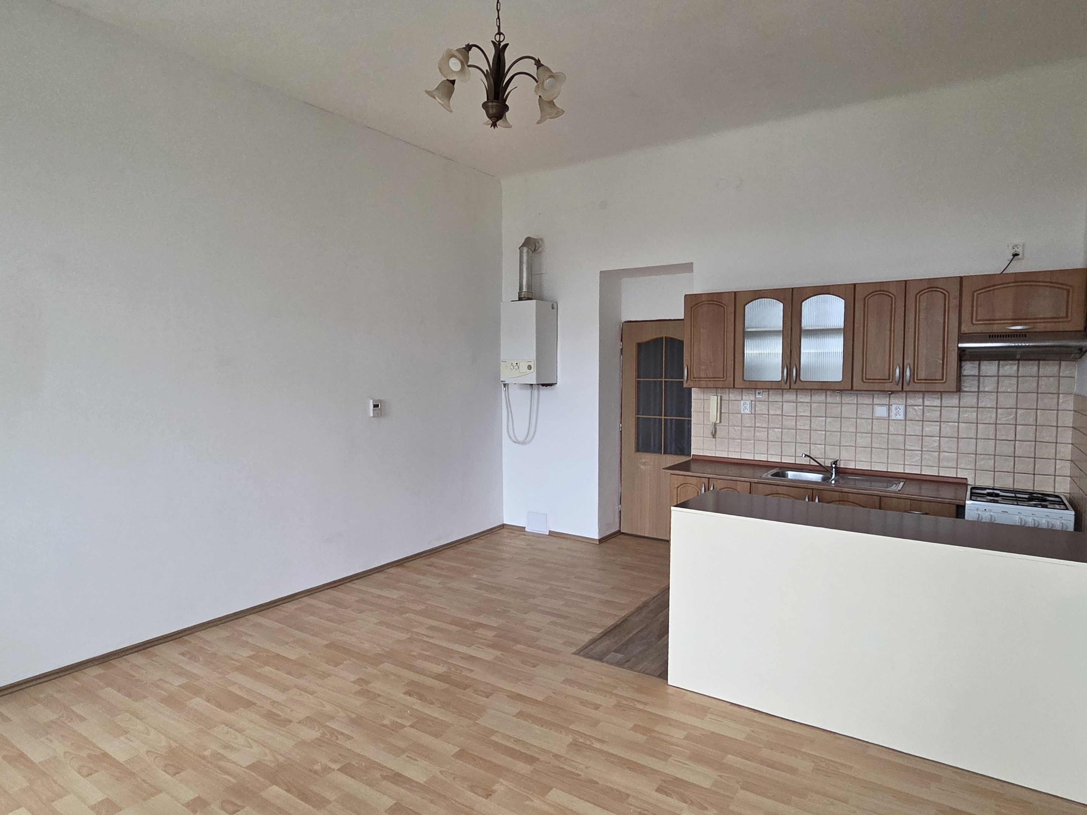 2+kk, Hálkova, Plzeň, 58 m² - 2
